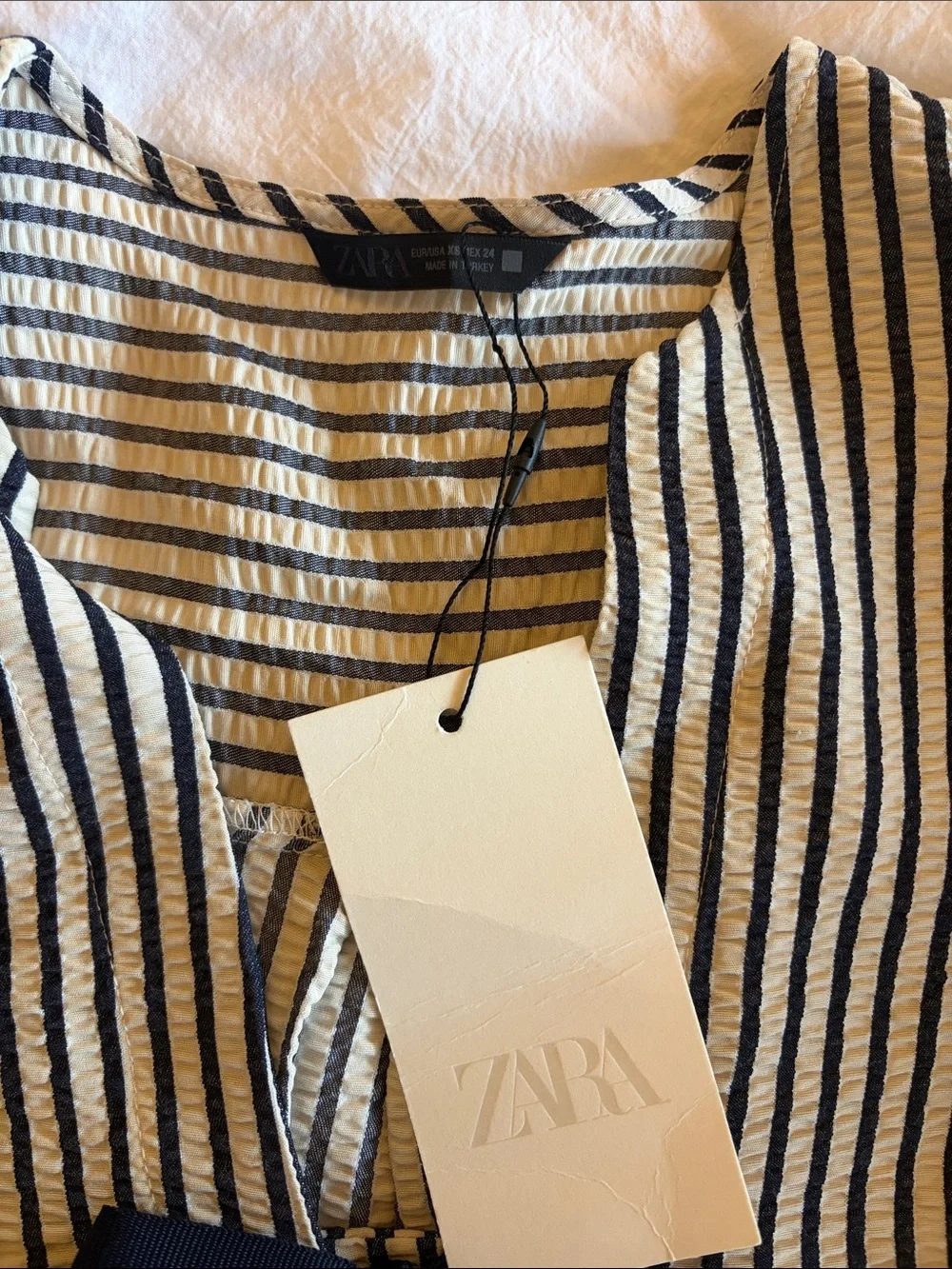 Zara Navy and Cream Striped Tie-Front Puff Sleeve Top